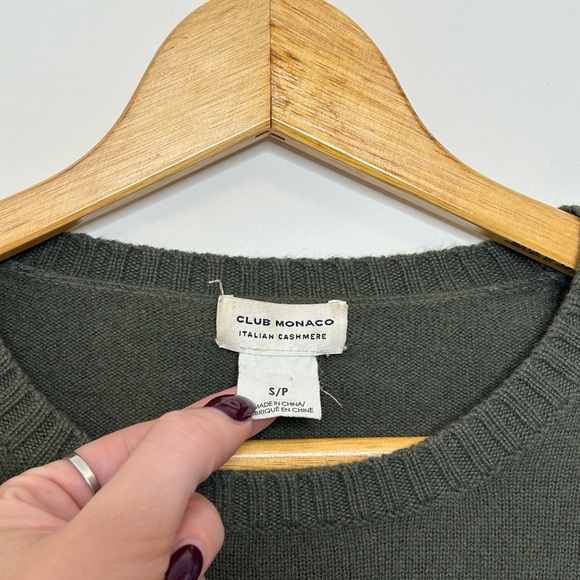 Olive Cashmere Sweater (Club Monaco) - Picture 7 of 7